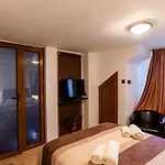 Cozy House With Nice Garden In Heart Of City Center Villa Cluj-Napoca